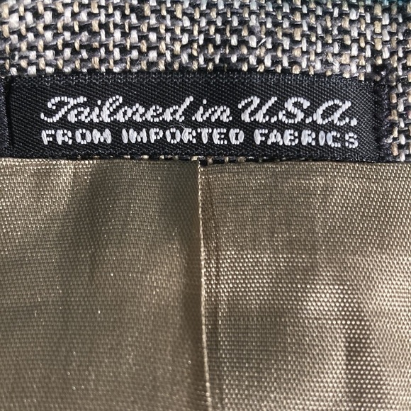 Executive collection 1980s silk men’s jacket tailored in USA - Picture 9 of 11